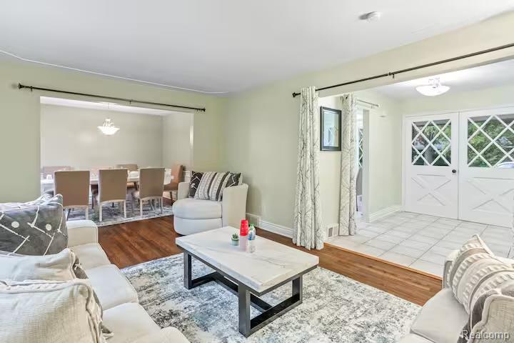11261 Alger Street, Warren, MI 48093 — Photo 5