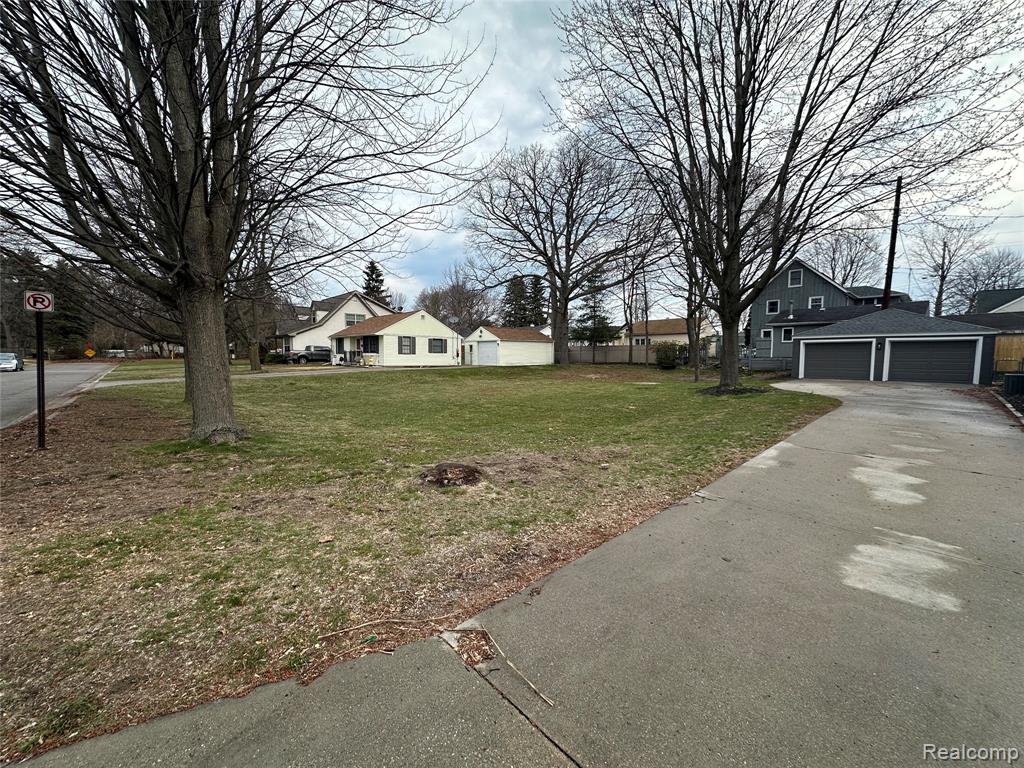 3142 Wright Street, Port Huron, MI 48060 — Photo 31