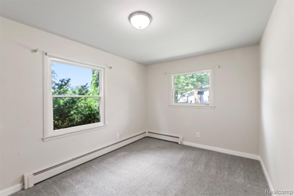 4089 Day Street, Burton, MI 48519 — Photo 28