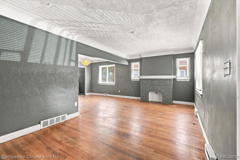 10024 Mark Twain Street - Photo 3