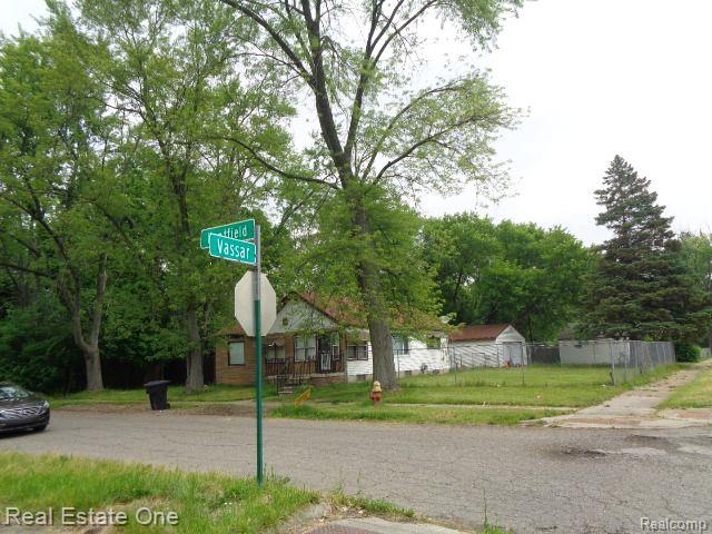 19411 KENTFIELD Street, Detroit, MI 48219 — Photo 3