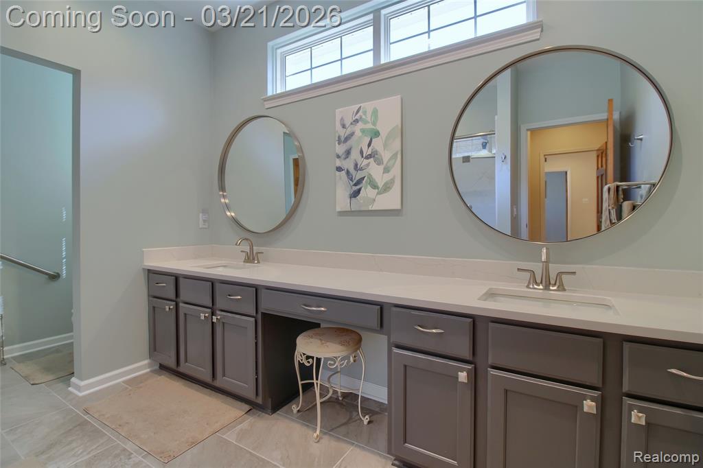 9814 Tioga Trail, 120, Pinckney, MI 48169 — Photo 22