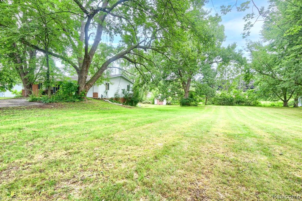1154 Beth Drive, Lapeer, MI 48446 — Photo 49