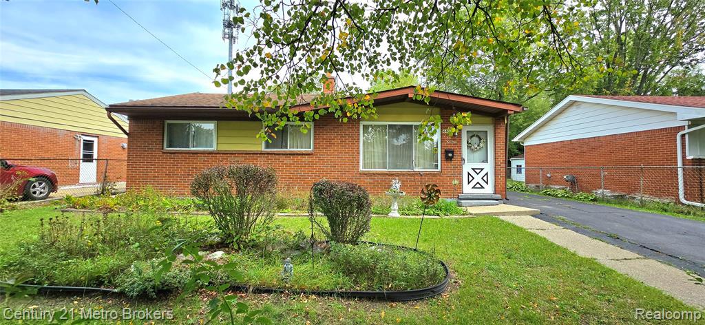 4401 Cheyenne Avenue, Flint, MI 48507