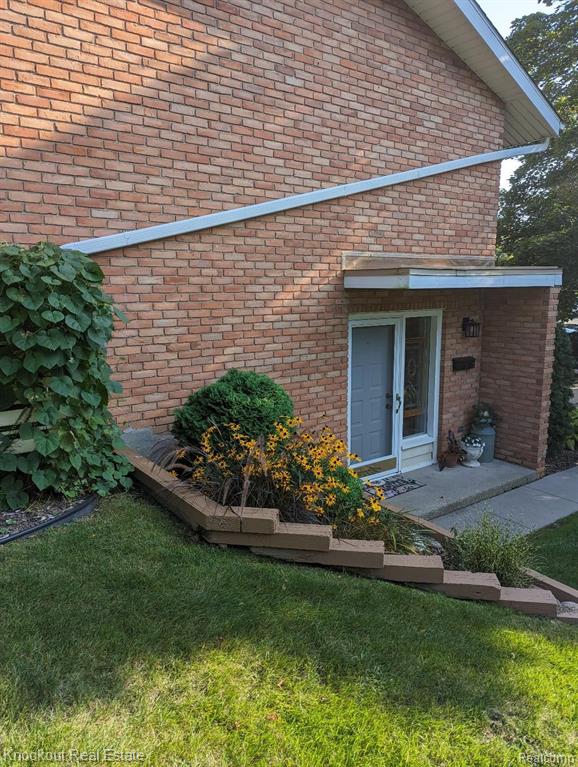 700 E GENESEE Street, D-17, Frankenmuth, MI 48734 — Photo 33