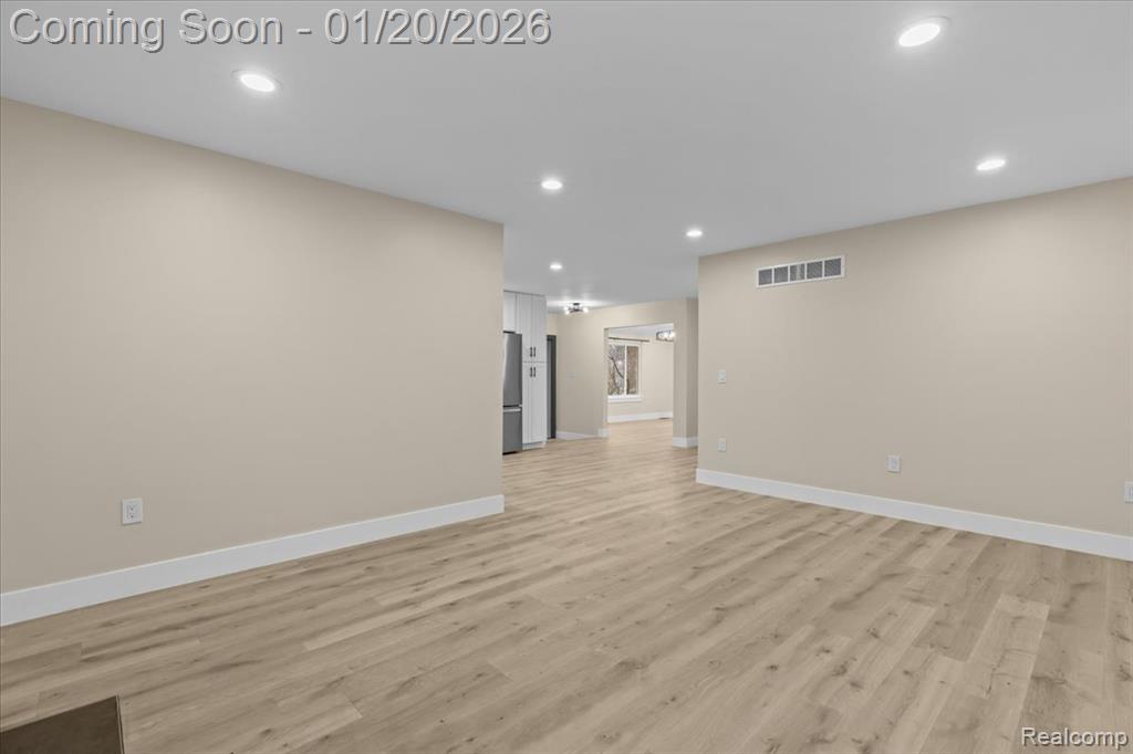 26044 Cherry Hill Road, Dearborn Heights, MI 48127 — Photo 8