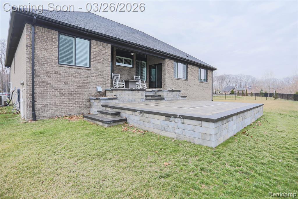 13033 Cathedral Court, Shelby Twp, MI 48315 — Photo 9
