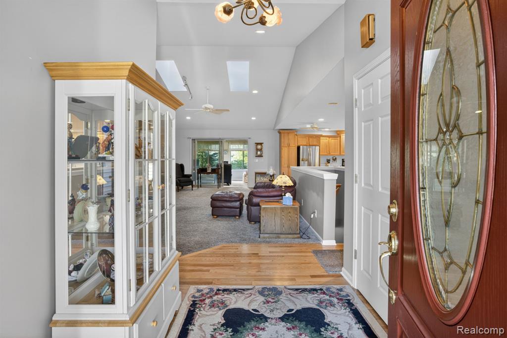 9508 Pine Needle Trail, Flushing, MI 48433 — Photo 6