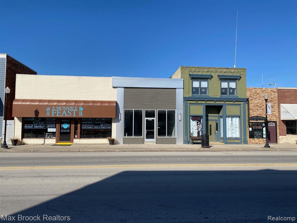 80863 MAIN Street, Memphis, MI — front exterior