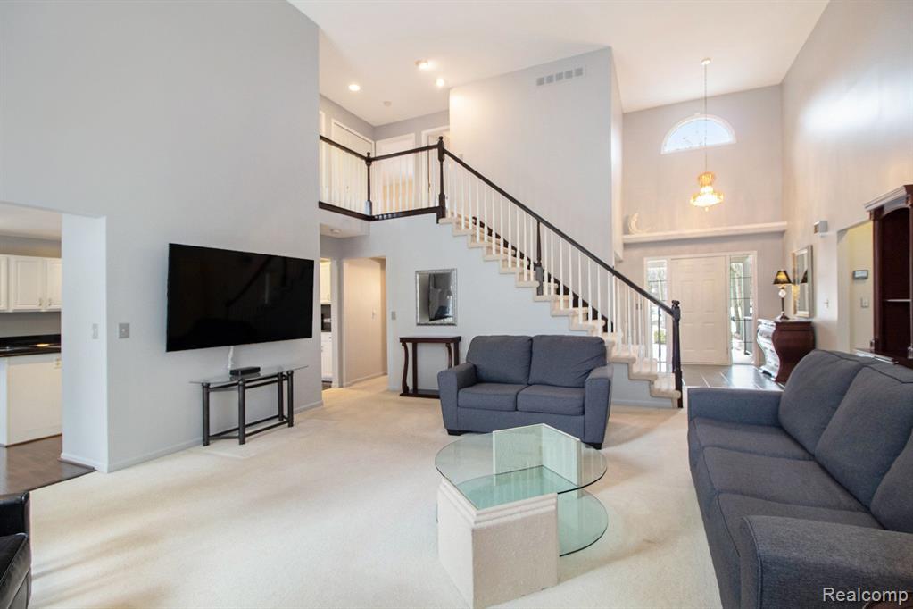 4859 WINDSWEPT Drive, Milford, MI 48380 — Photo 16