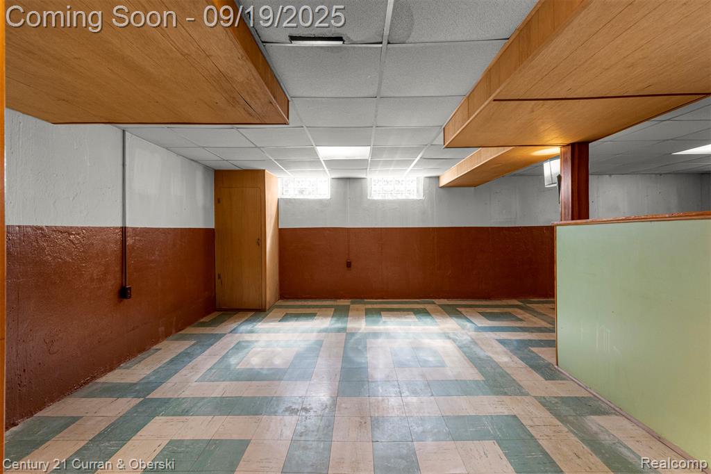 9001 Leverne, Redford, MI 48239 — Photo 28