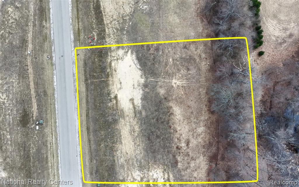 1637 Vista Drive, Oakland, MI — Photo 17