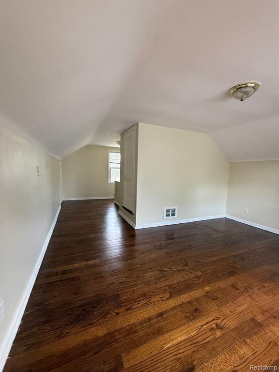 8687 Farmbrook Street, Detroit, MI 48224 — Photo 5