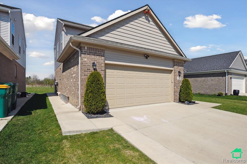 7140 Chandler Drive, Belleville, MI 48111 — Photo 2