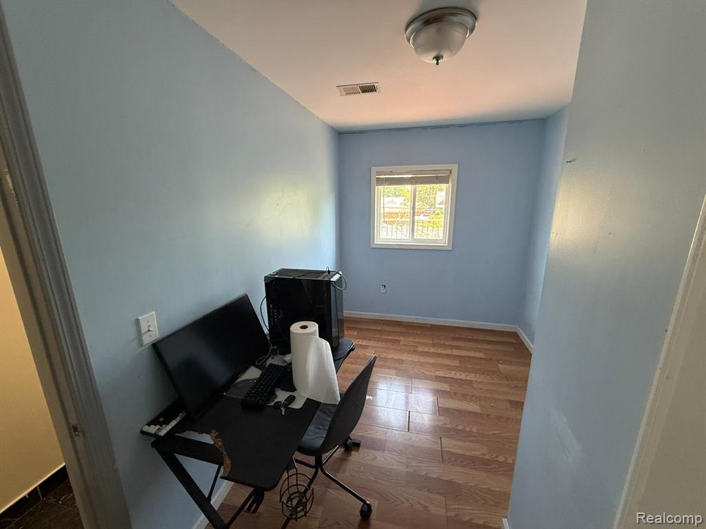 6848 Rutland Street, Detroit, MI 48228 — Photo 12