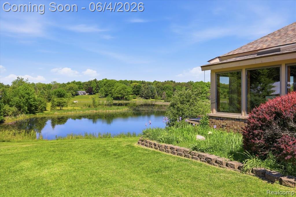725 Deerpath Court, Ortonville, MI 48462 — Photo 15