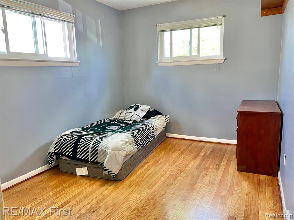 70 Knollwood Boulevard, Clawson, MI — Photo 16