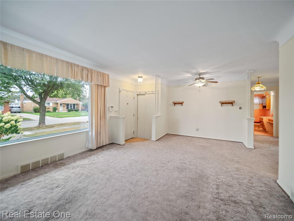 8157 Gary Avenue, Westland, MI — Photo 5