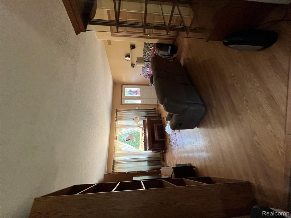 28524 Elwell Road, Belleville, MI 48111 — Photo 36