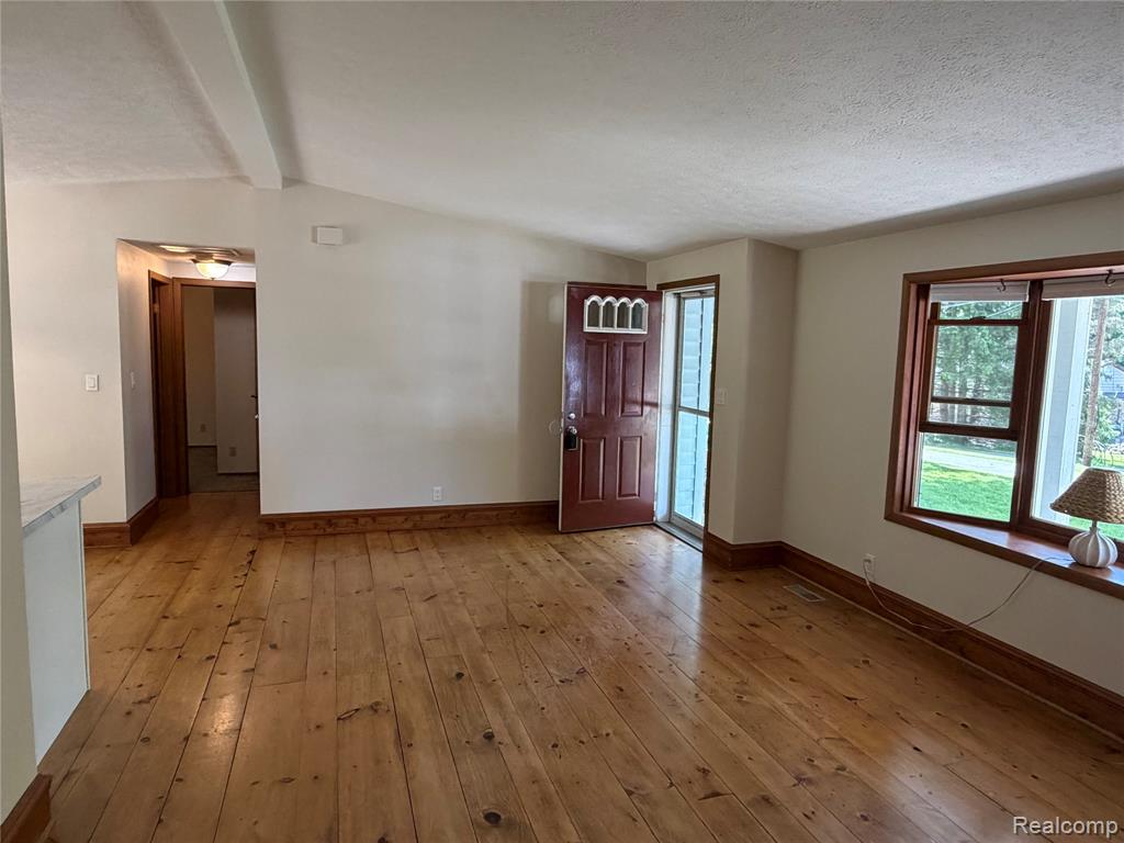 8427 Carols Drive, Brighton, MI 48114 — Photo 2