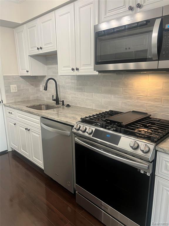 1587 Brentwood Drive, Troy, MI 48098 — Photo 8