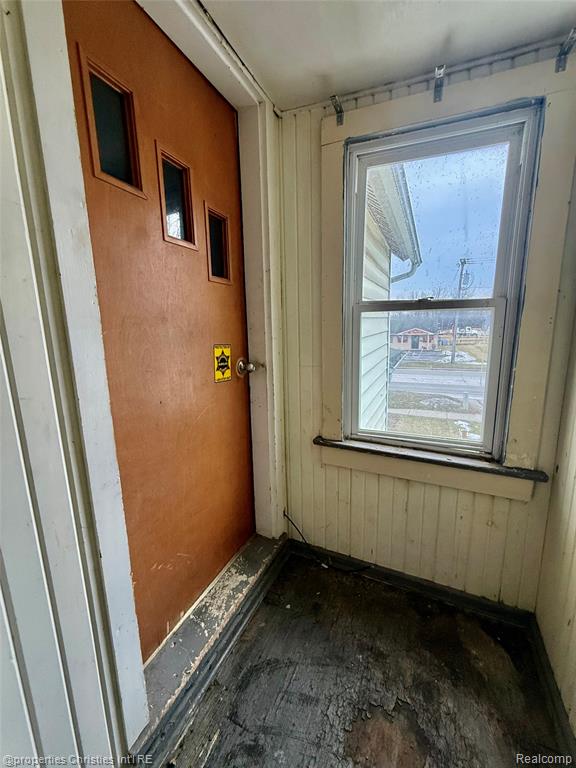 618 Chartier Street, Marine, MI — Photo 11