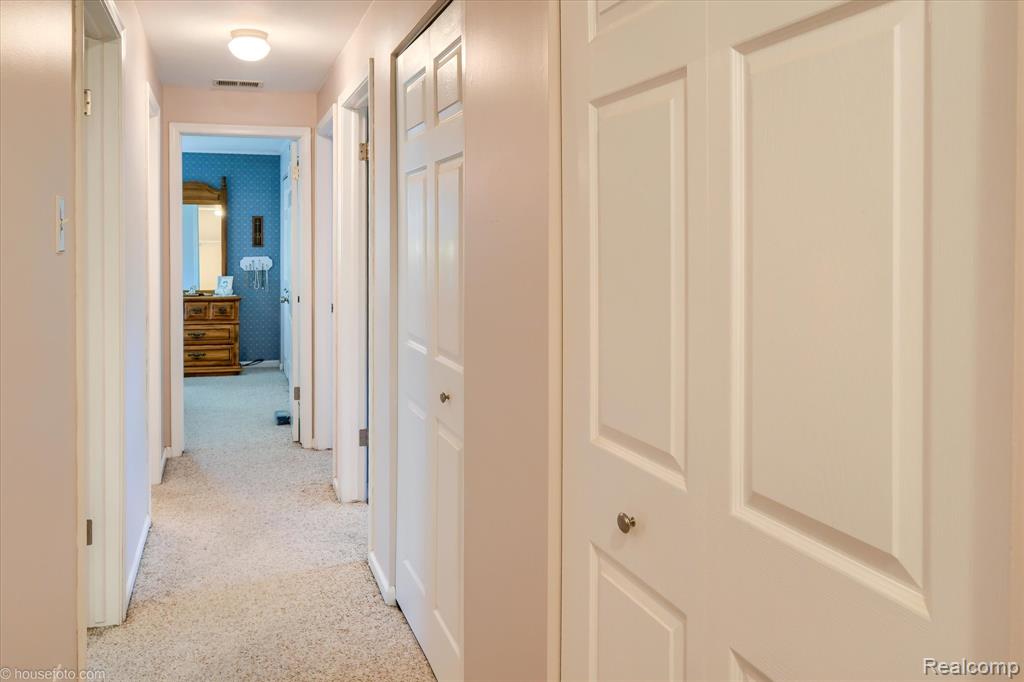 2676 Porcupine Trail, Lapeer, MI 48446 — Photo 30