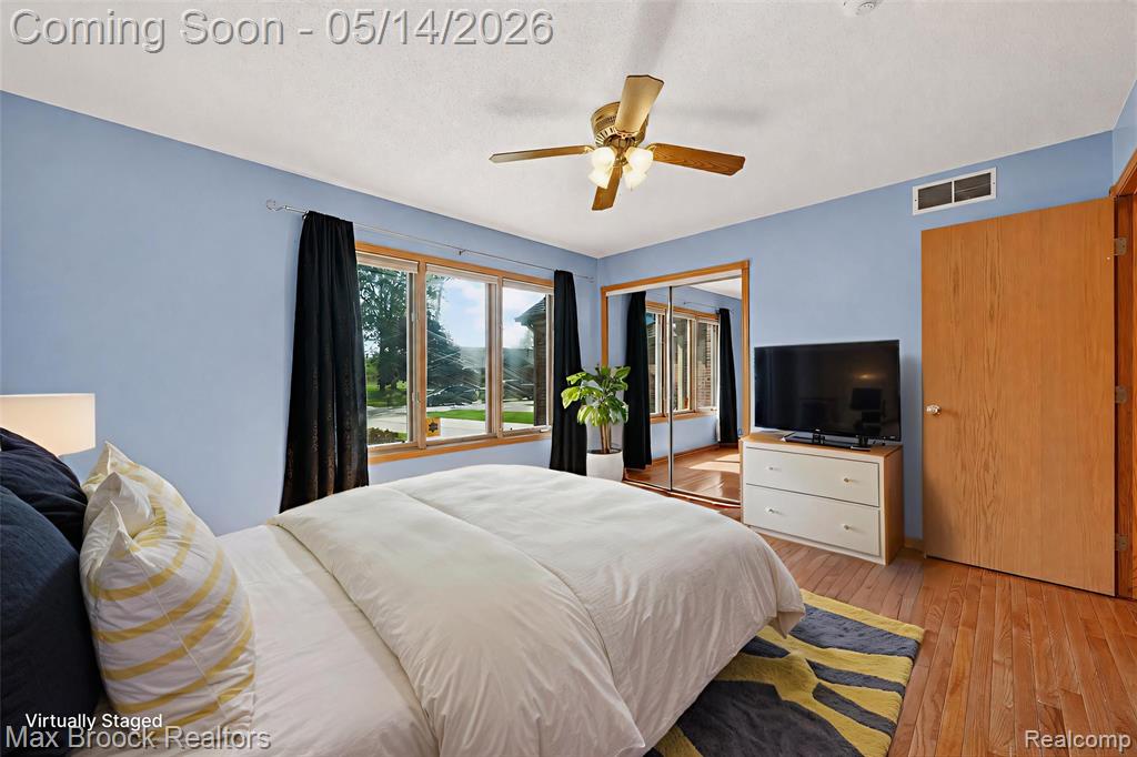 1822 Pebble Creek Drive, Canton, MI 48188 — Photo 18