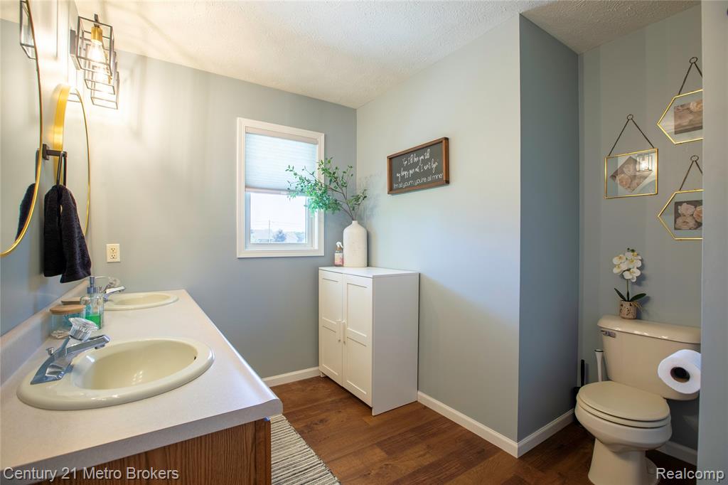 6278 Grand Blanc Road, Swartz Creek, MI 48473 — Photo 13