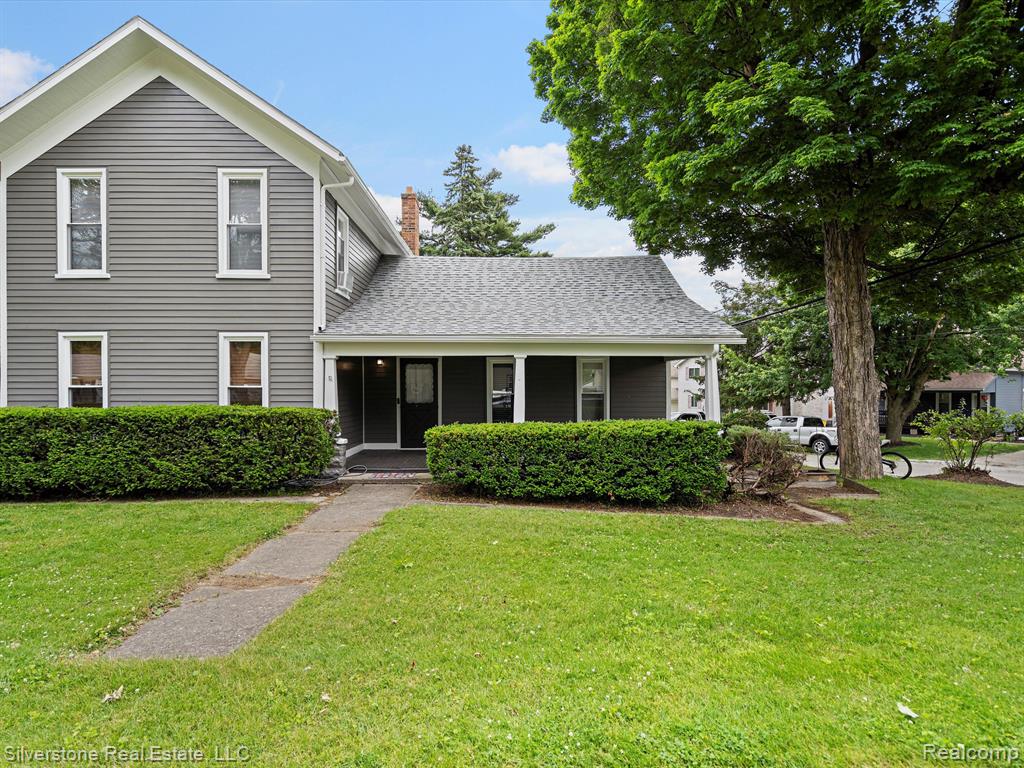 44720 DAVIS Drive, Utica, MI 48317 — Photo 2