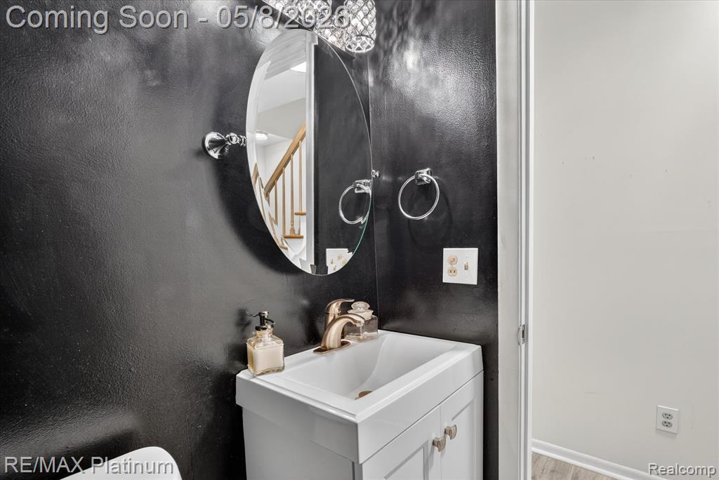 1254 Heathercrest Drive, Flint, MI 48532 — Photo 64