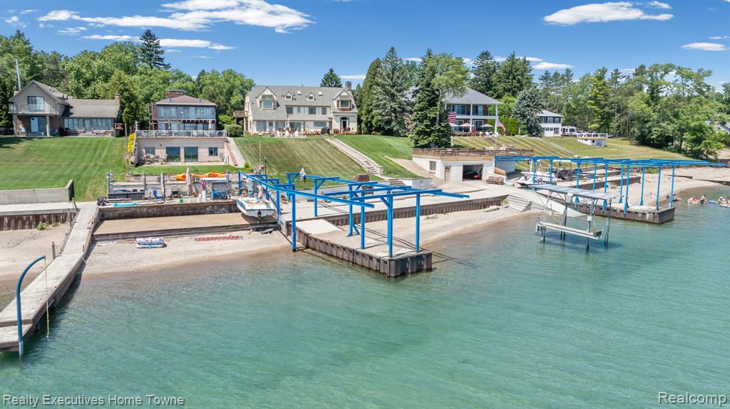 8308 Lakeshore, Burtchville, MI 48059 — Photo 18