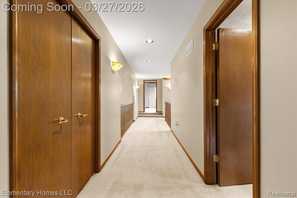 56688 Portsmouth Drive, Utica, MI, 48316