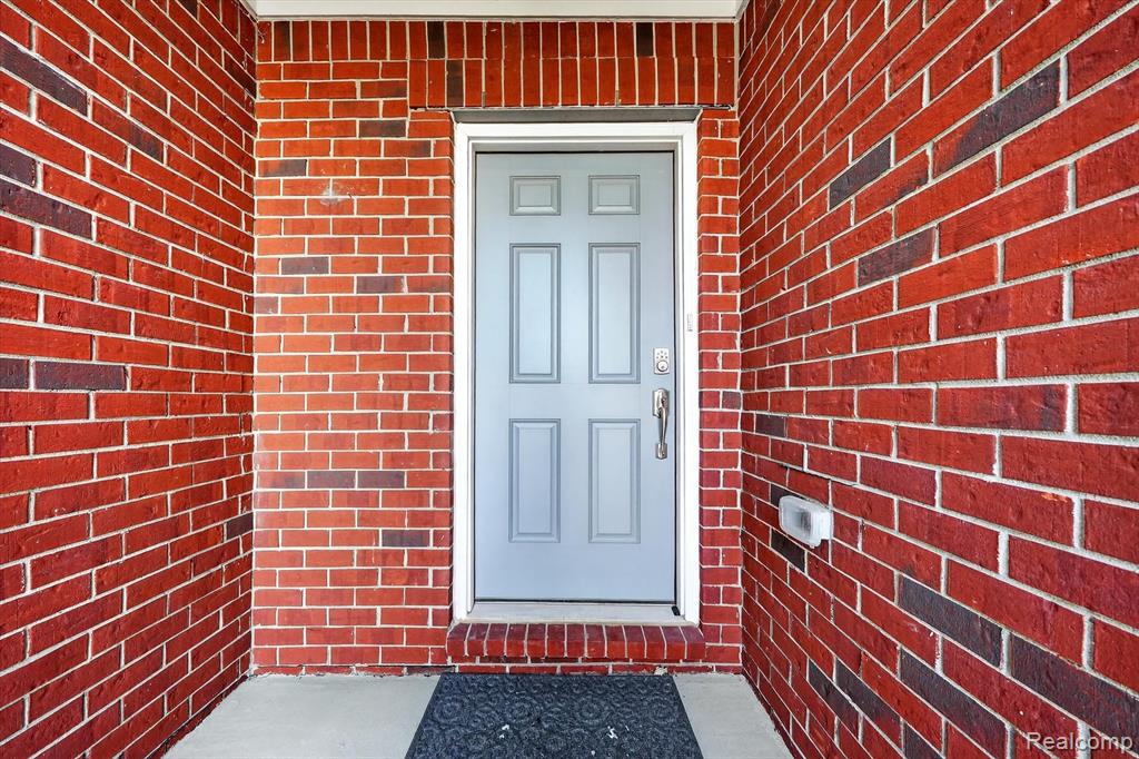 50195 Alden, Canton, MI 48188 — Photo 9