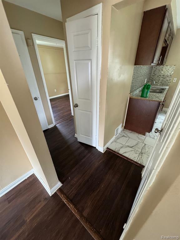 8056 Vaughan Street - Photo 3
