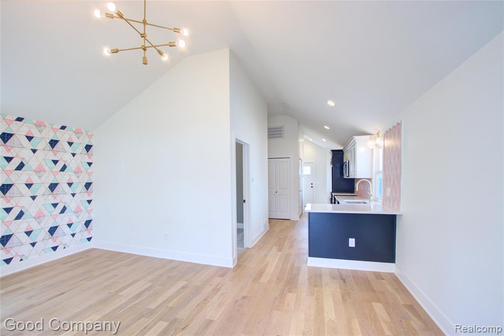 550 E Breckenridge Street, Ferndale, MI 48220 — Photo 12