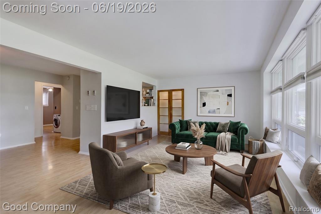 4345 Crooks Road, 4, Royal Oak, MI 48073 — Photo 2