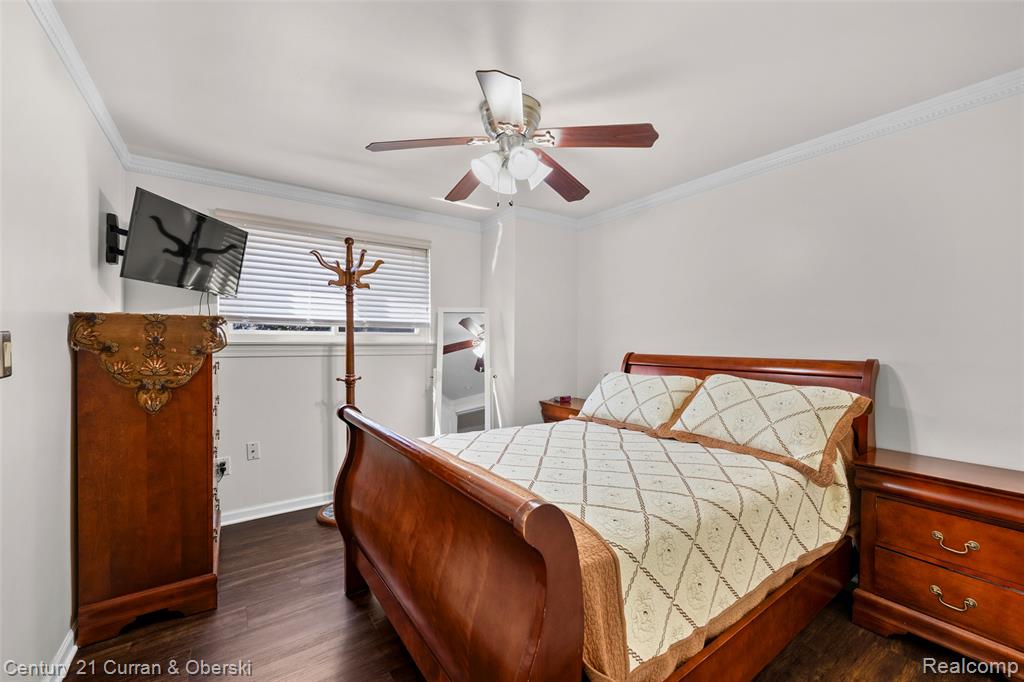 741 Berwyn Street, Dearborn Heights, MI 48127 — Photo 23