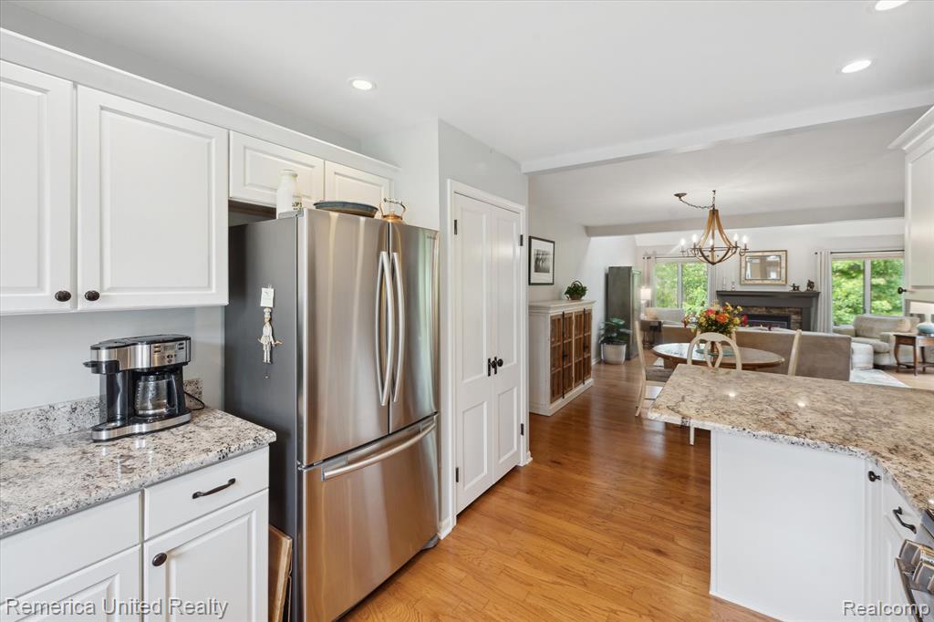 1317 PEPPERGROVE Drive, Brighton, MI 48116 — Photo 23