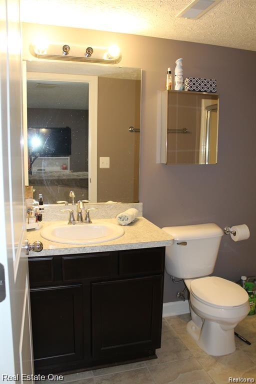 895 SPIREA, Howell, MI 48843 — Photo 34