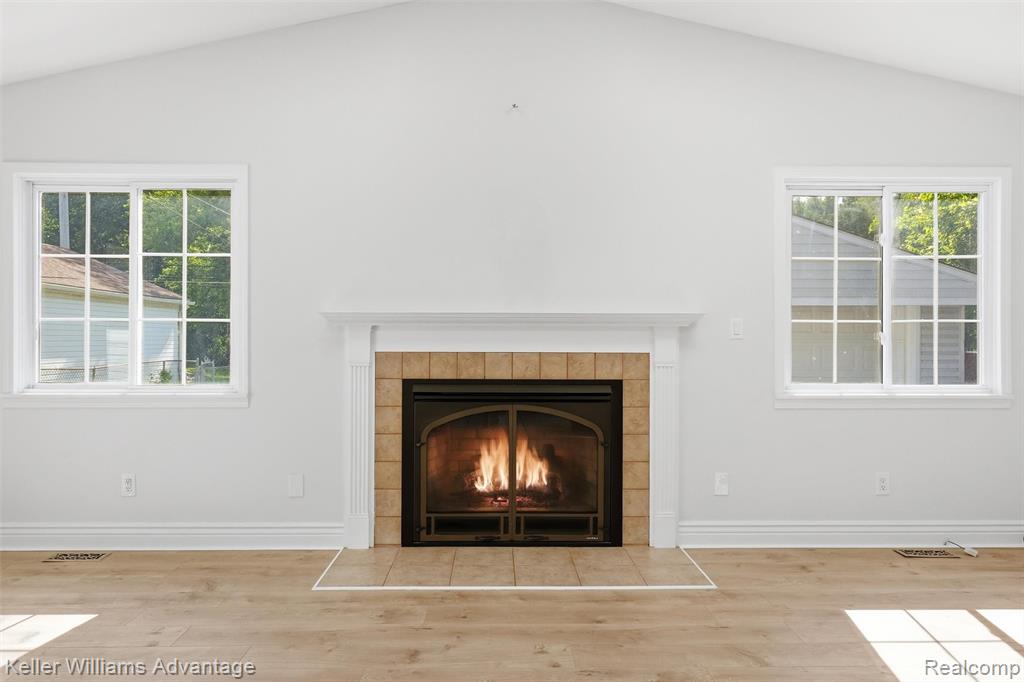 9883 William Street, Taylor, MI 48180 — Photo 21