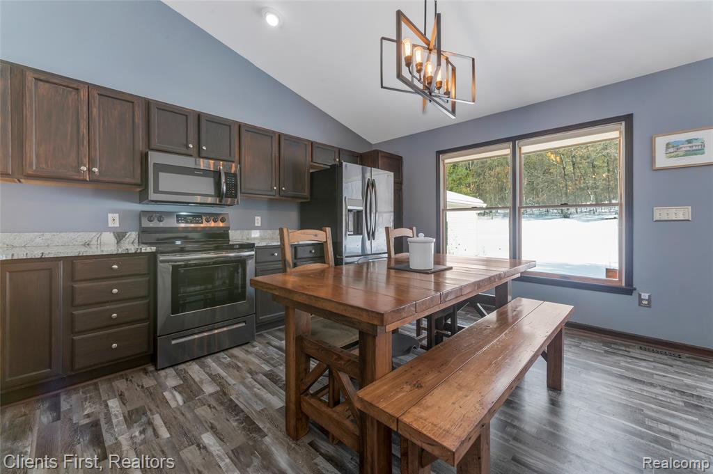 270 N Hurd Road, Ortonville, MI 48462 — Photo 7