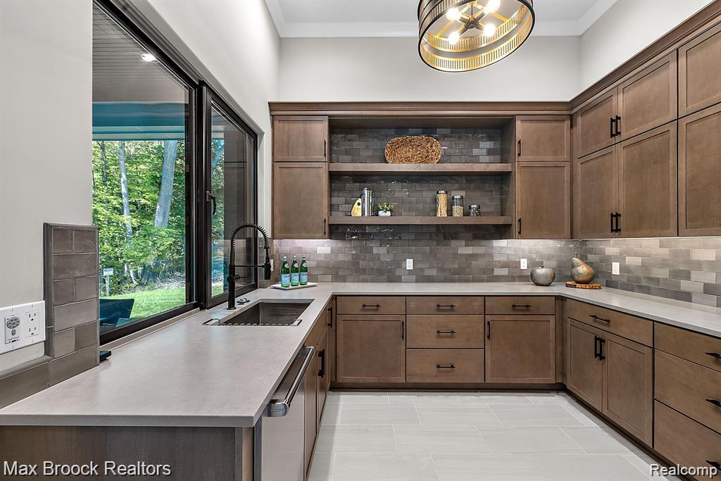 4675 AVONDALE TERRACE, Bloomfield Hills, MI 48304 — Photo 17