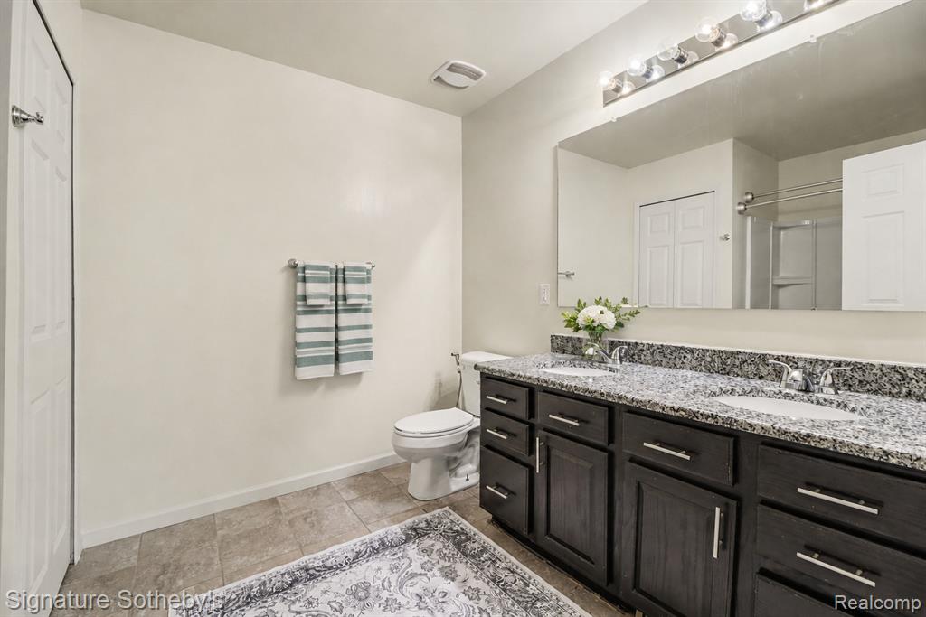 50419 Corey Avenue, Chesterfield, MI — Photo 15
