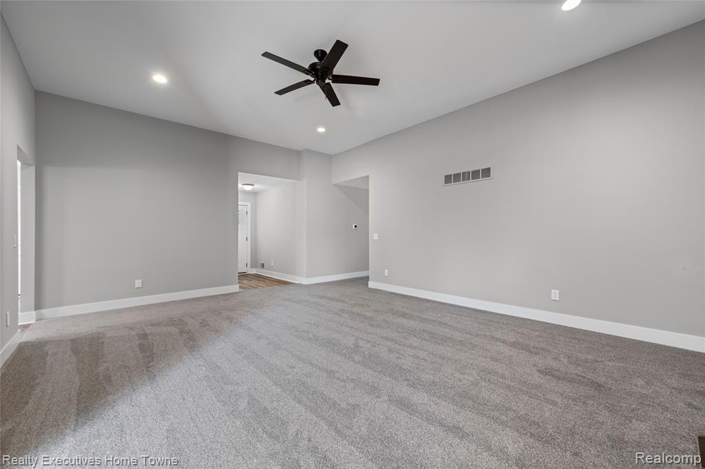 4429 RIVER Road, East China, MI — Photo 28