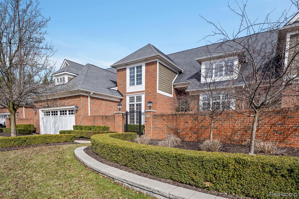 758 SEABISCUIT Drive, Troy, MI 48084 — Photo 42
