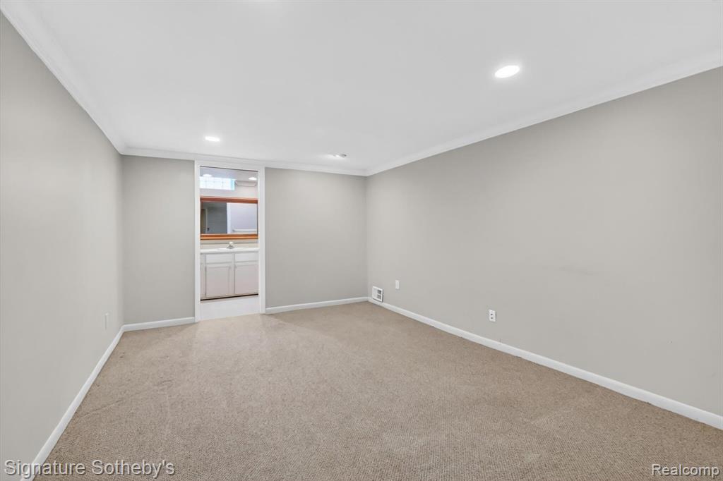 4284 Cherrywood Drive, Troy, MI 48098 — Photo 39