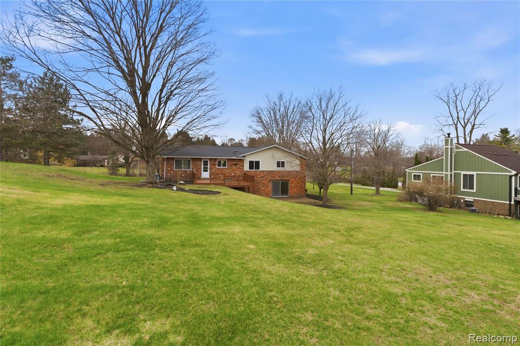 116 Whims Lane, Rochester, MI 48306 — Photo 31