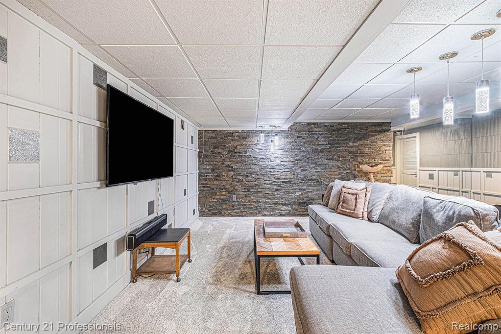 7220 Hillside Drive, Clarkston, MI — Photo 26