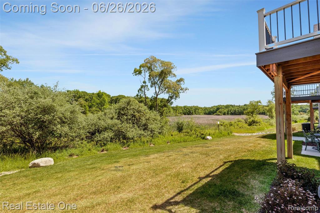 5318 Trail Vista Drive, West Bloomfield, MI 48323 — Photo 32